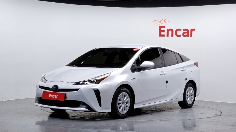 Toyota Prius 4th generation