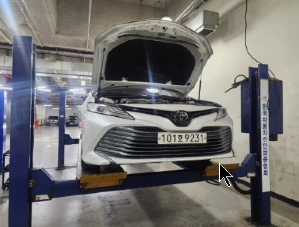 Toyota Camry (XV70)