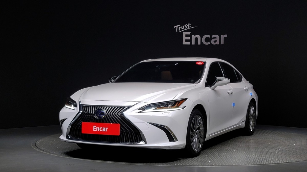 Lexus ES300h 7th generation