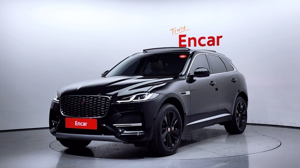 Jaguar F-PACE