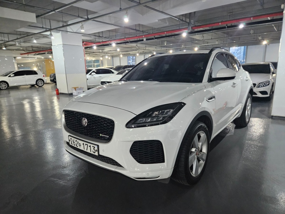 Jaguar E-PACE