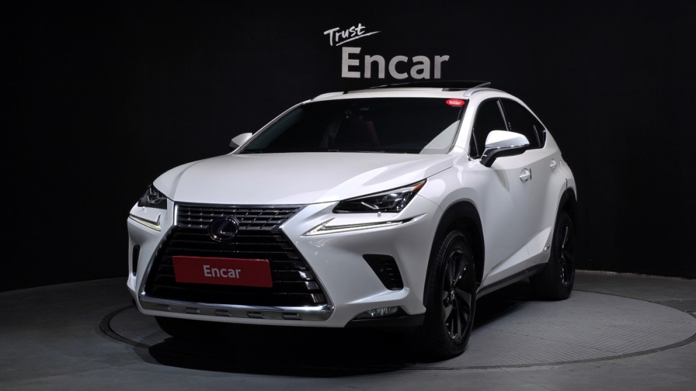 Lexus NX300h