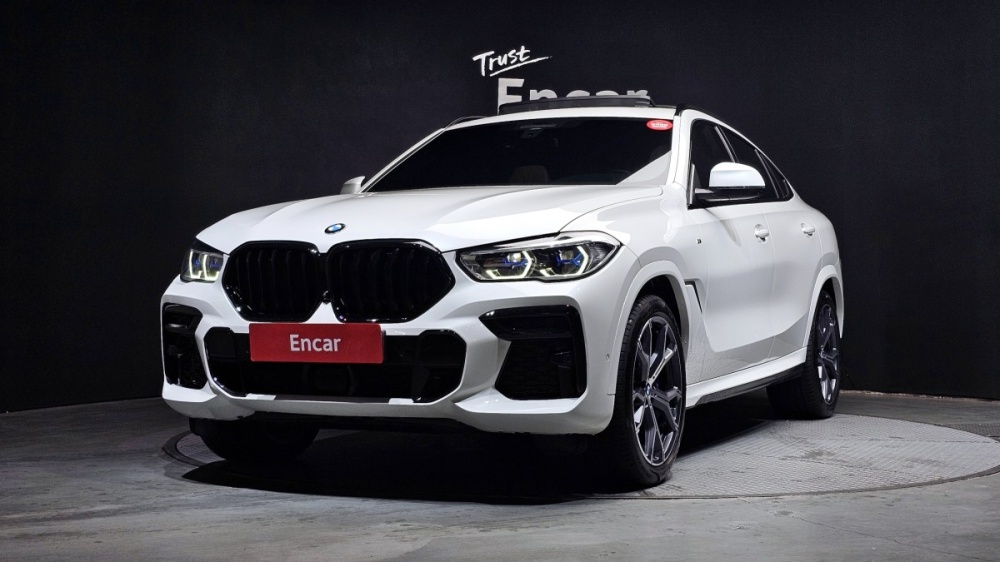 BMW X6 (G06)