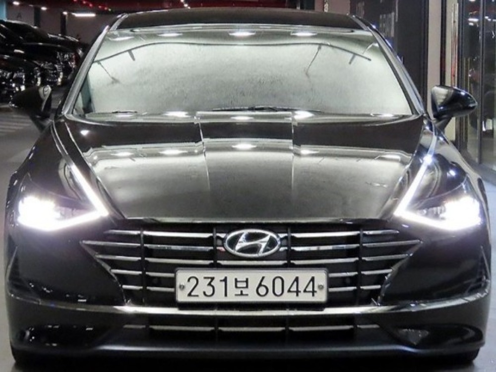 Hyundai Sonata (DN8)