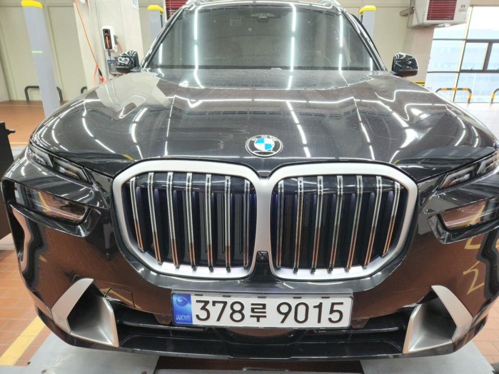 BMW X7 (G07)