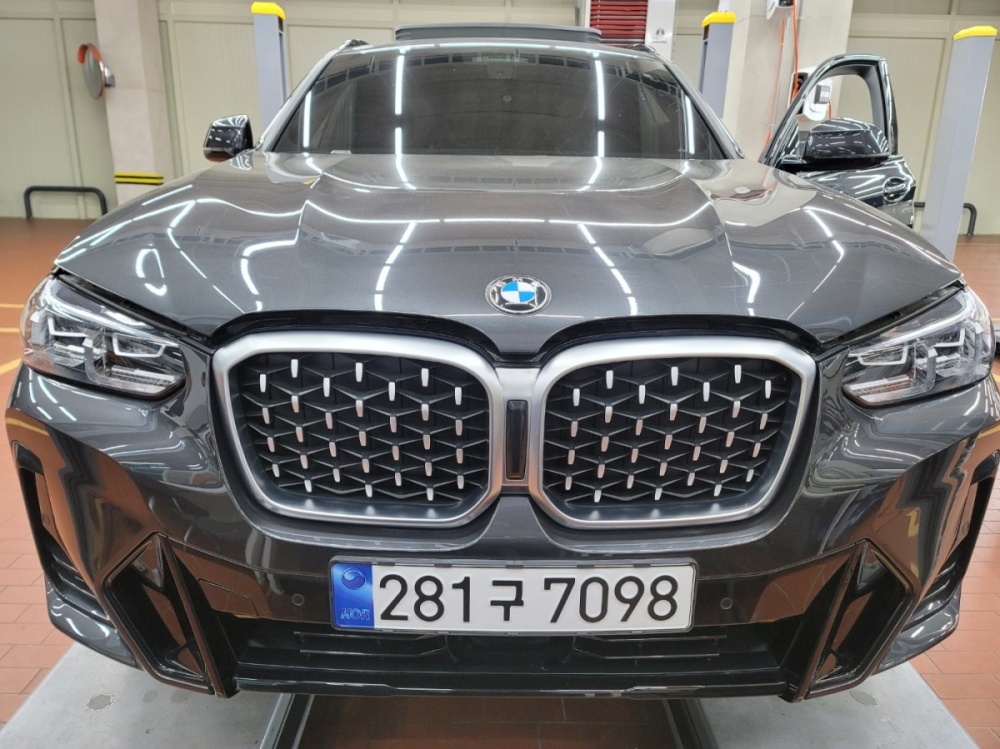 BMW X4 (G02)