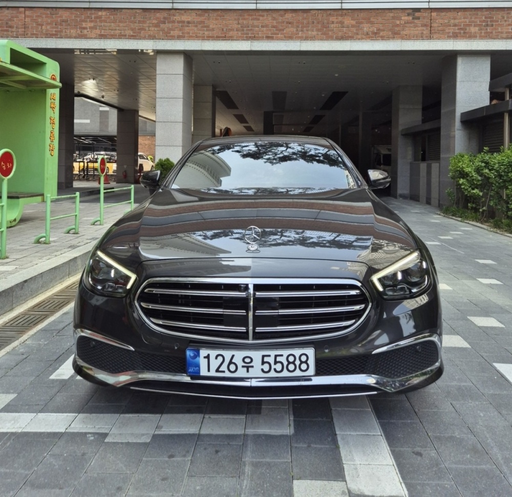 Mercedes-Benz E-Class W213