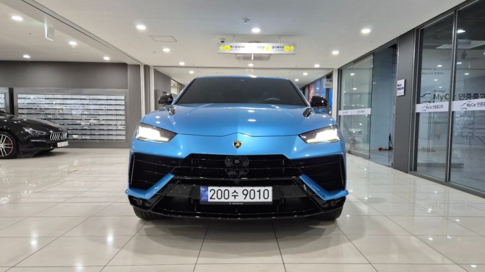 Lamborghini Urus