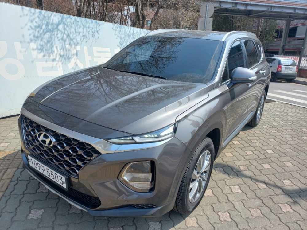 Hyundai Santa Fe TM