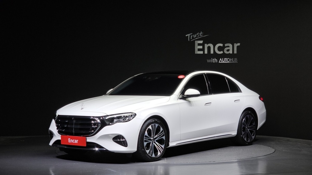 Mercedes-Benz E-Class W214