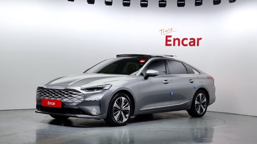 Kia K8 Hybrid