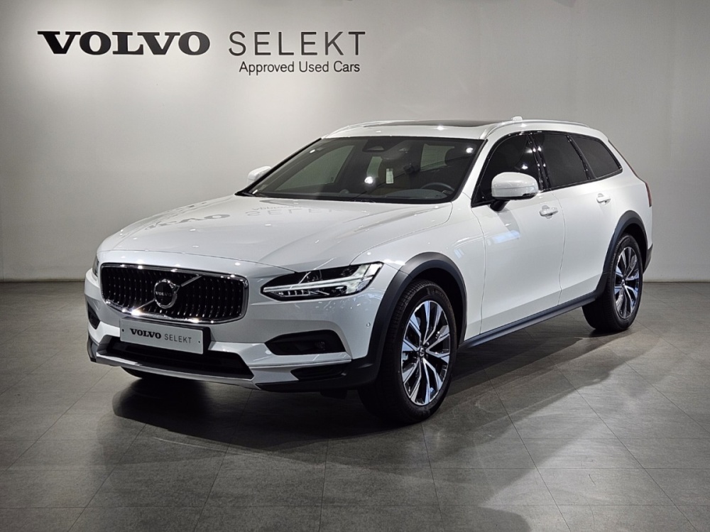 Volvo V90 Cross Country