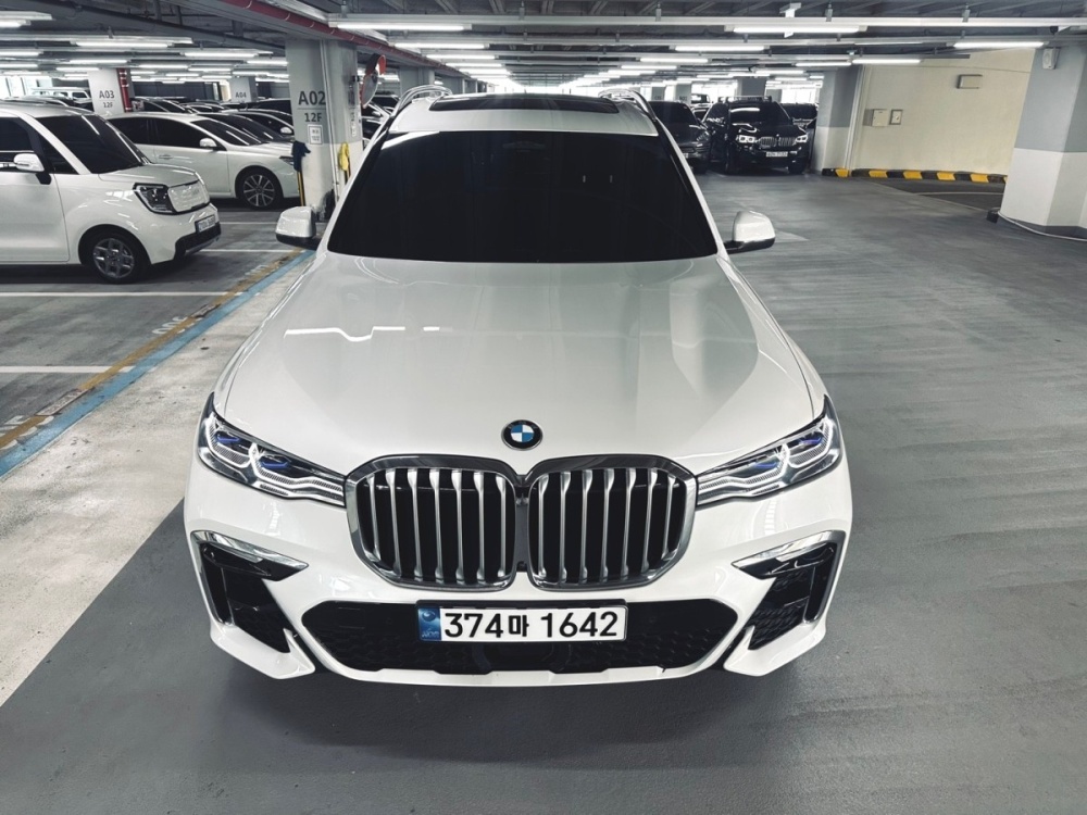 BMW X7 (G07)