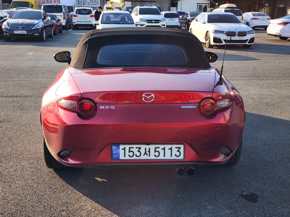 Mazda MX-5 MIATA