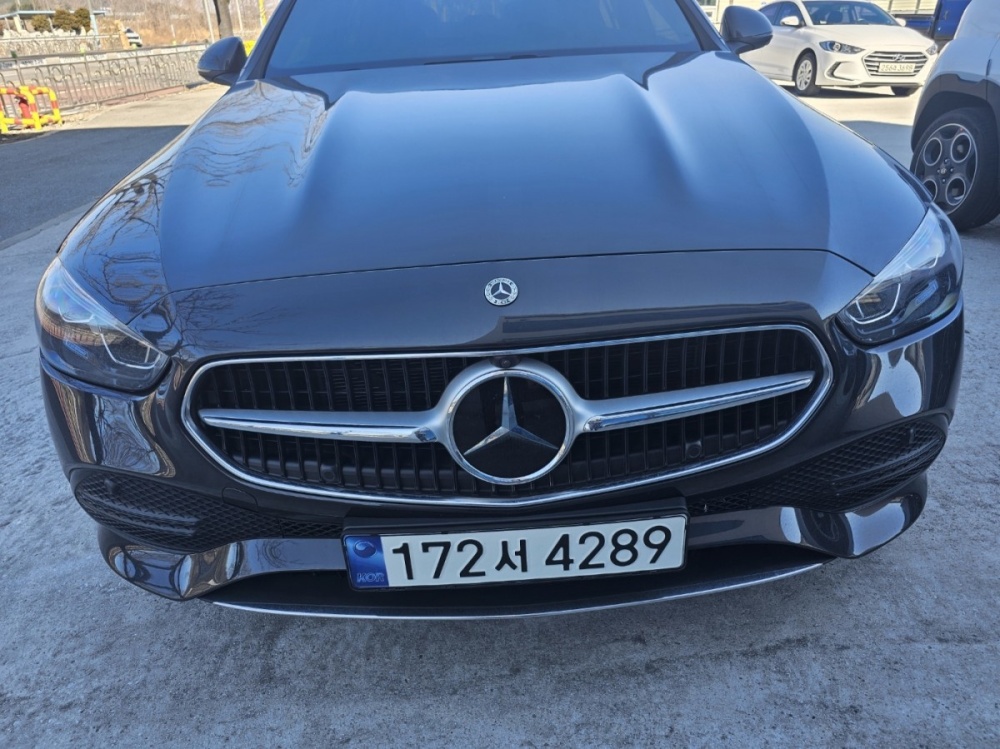 Mercedes-Benz C-Class W205