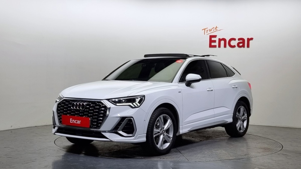 Audi Q3 (F3)