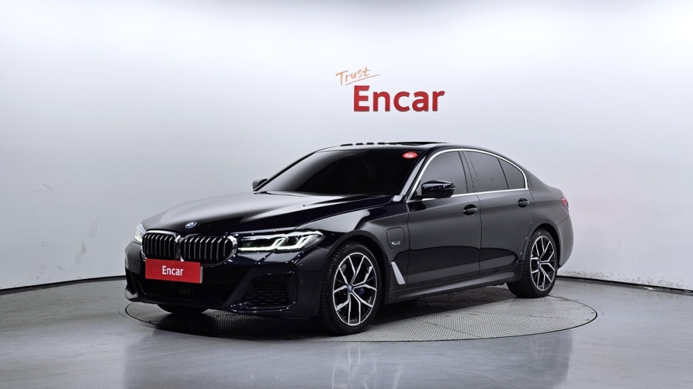 BMW 5 series (G30)