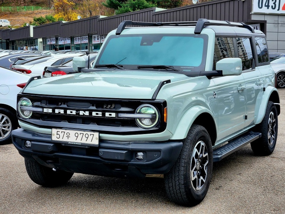 Ford Bronco 6th generation