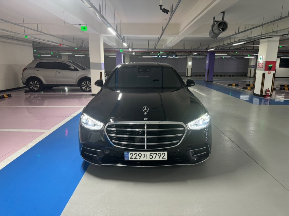 Mercedes-Benz S-Class W223