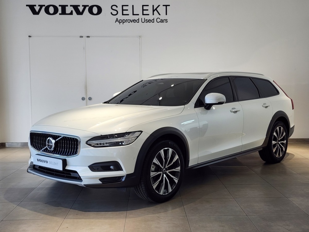 Volvo V90 Cross Country