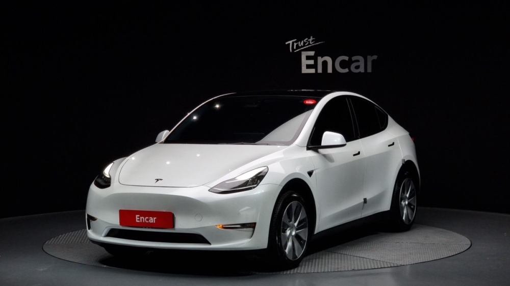 Tesla model Y
