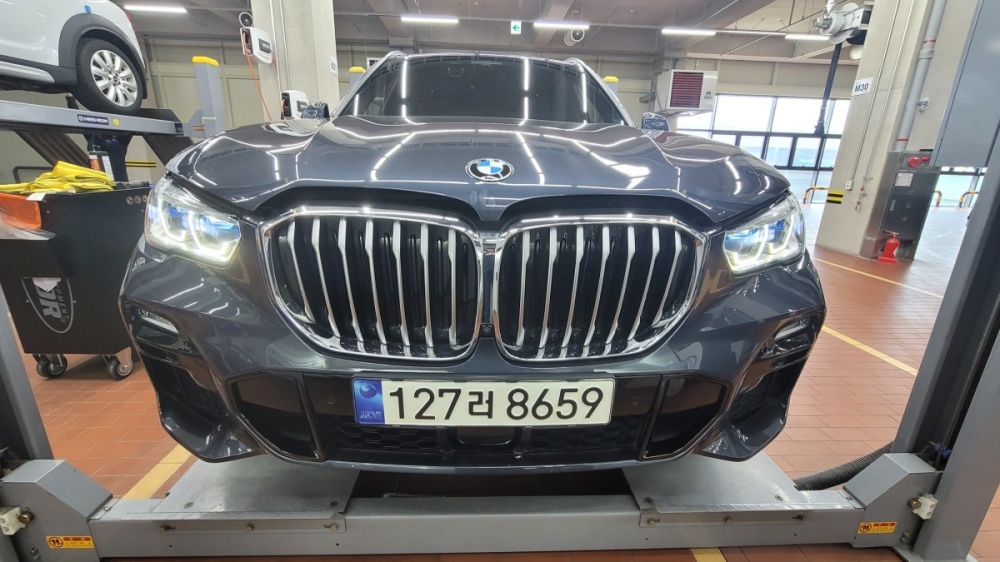 BMW X5 (G05)