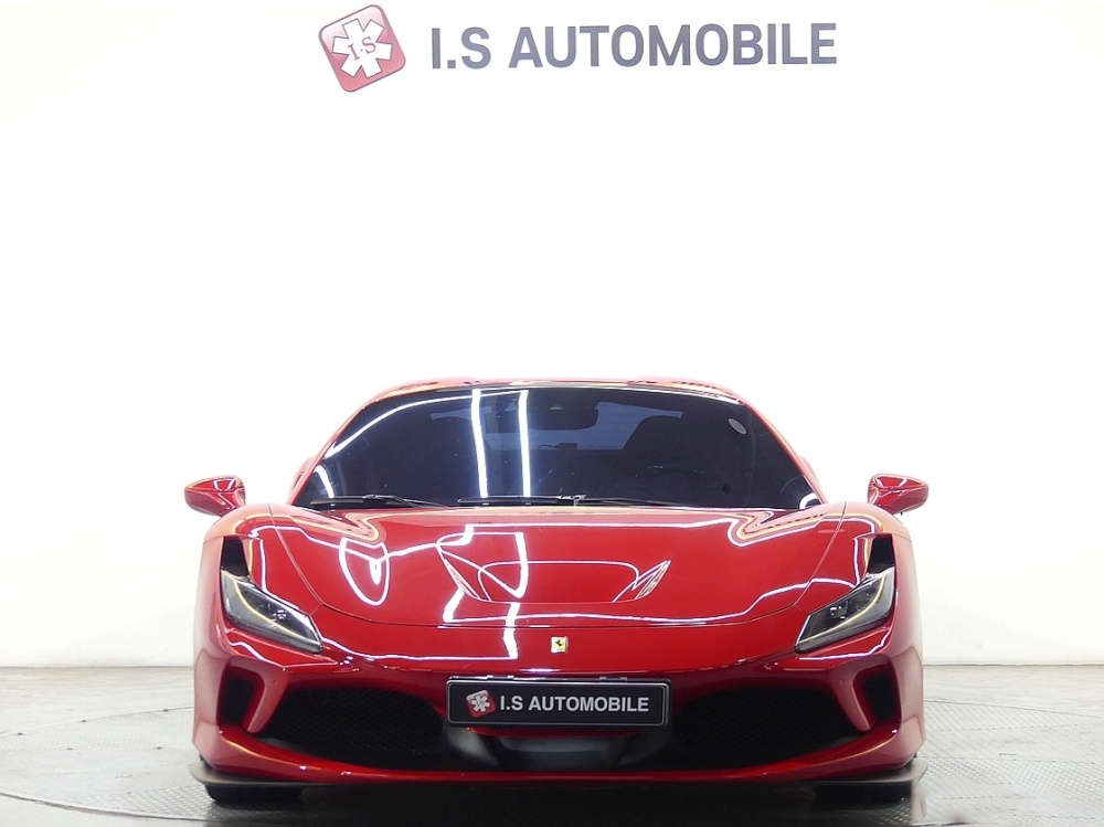 Ferrari F8 Spider