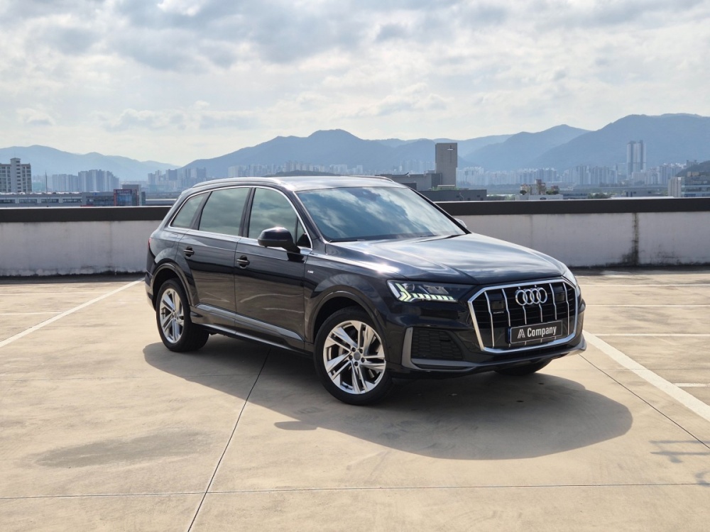 Audi Q7 (4M)