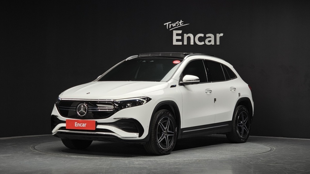Mercedes-Benz EQA-H243