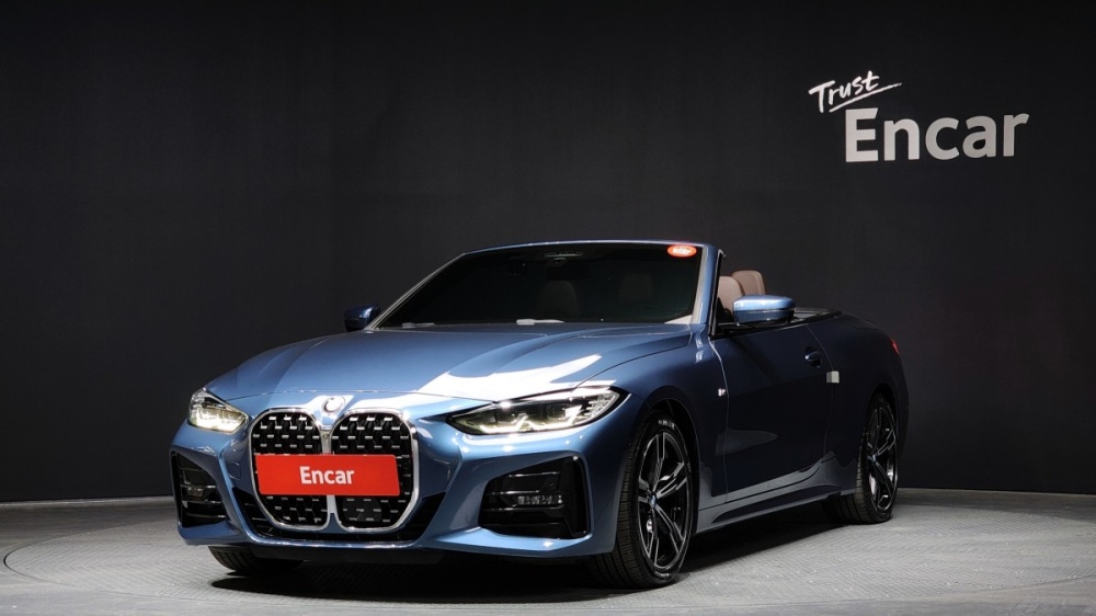 BMW 4 series (G22)