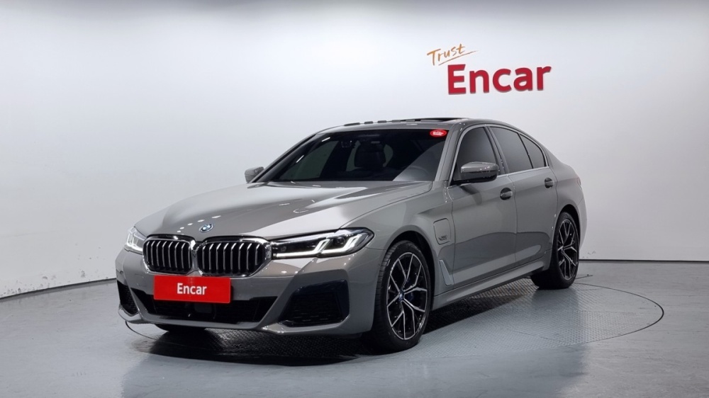 BMW 5 series (G30)