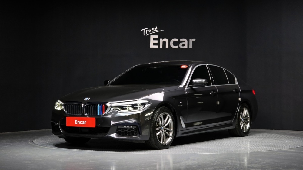 BMW 5 series (G30)