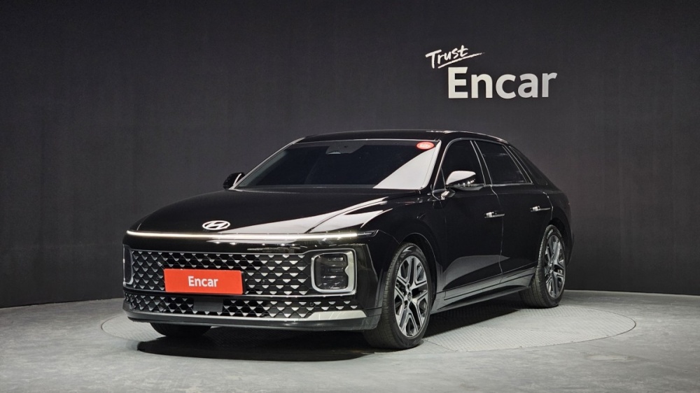 Hyundai Grandeur (GN7)