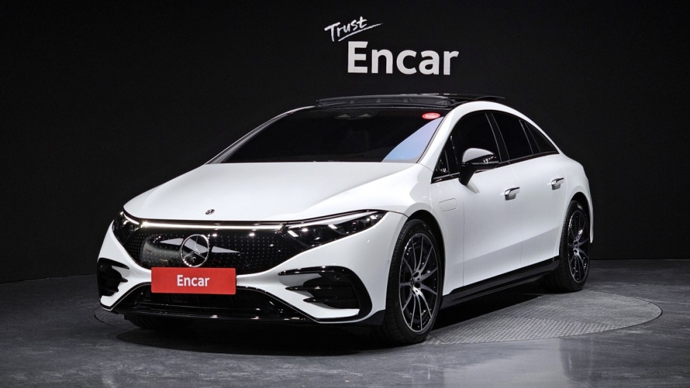 Mercedes-Benz EQS V297