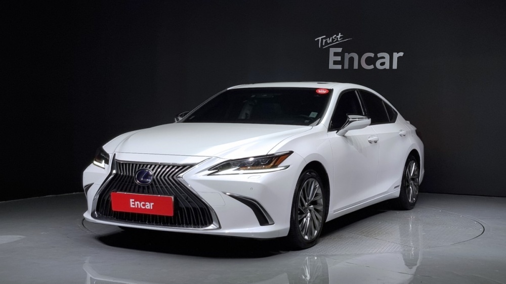 Lexus ES300h 7th generation