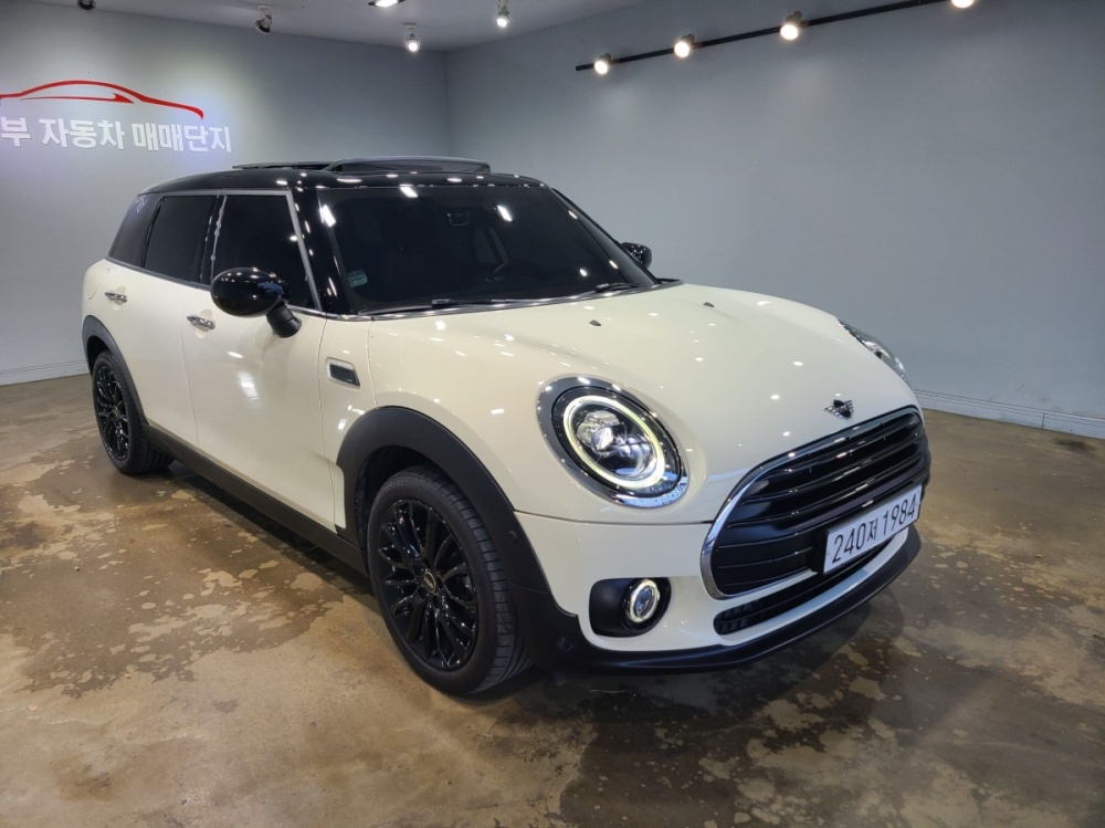 Mini cooper clubman