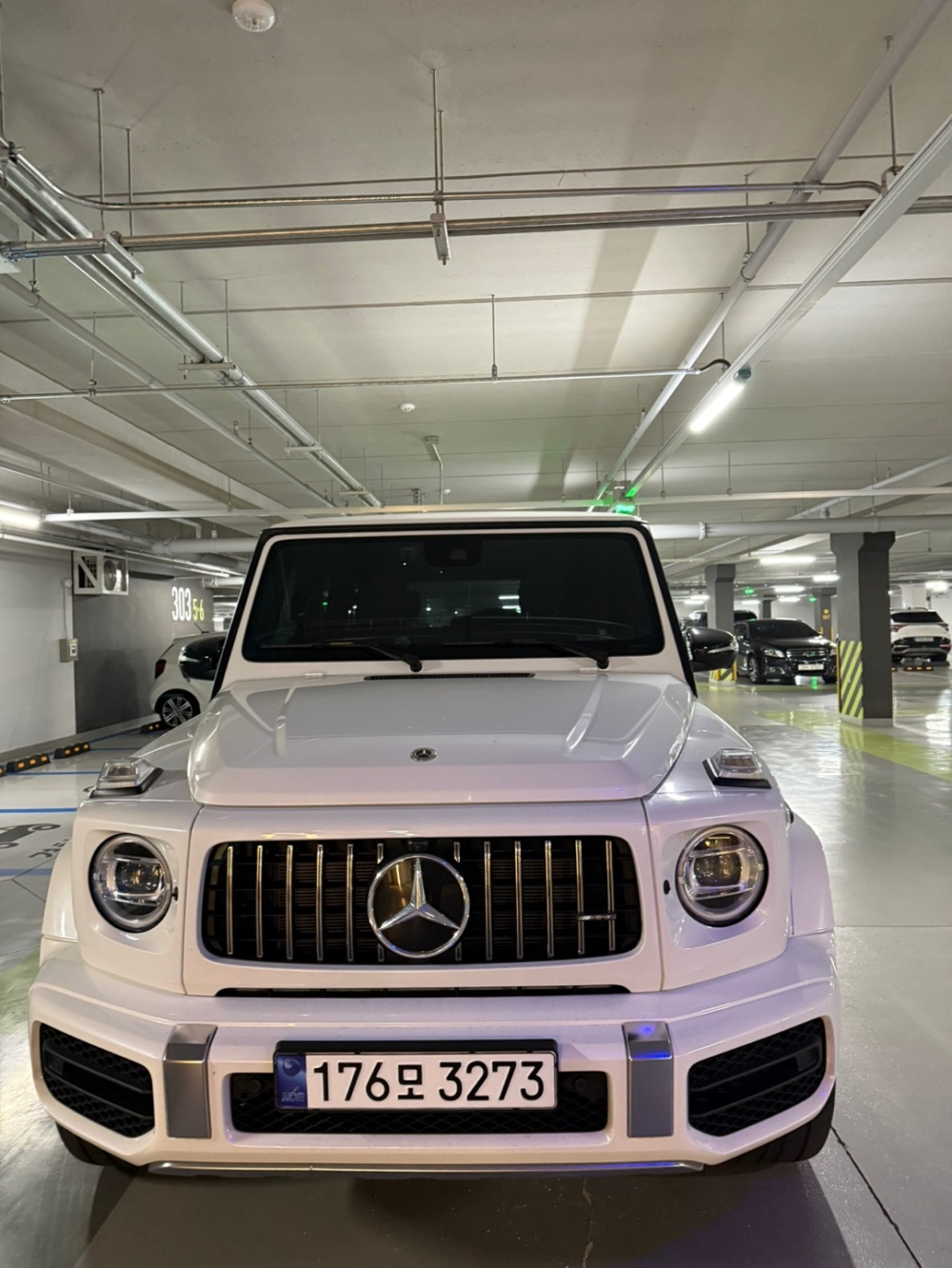 Mercedes-Benz G-Class W463b