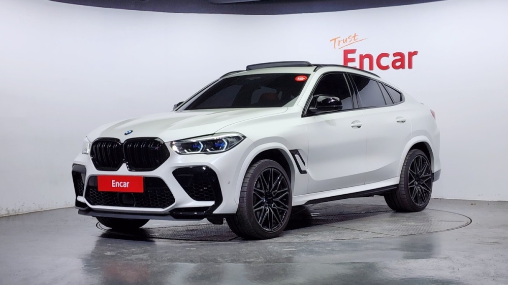 BMW X6M (G06)