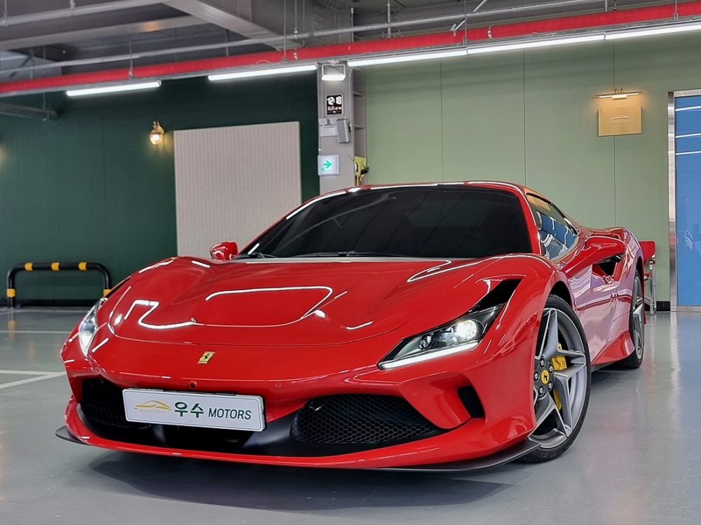 Ferrari F8 Spider