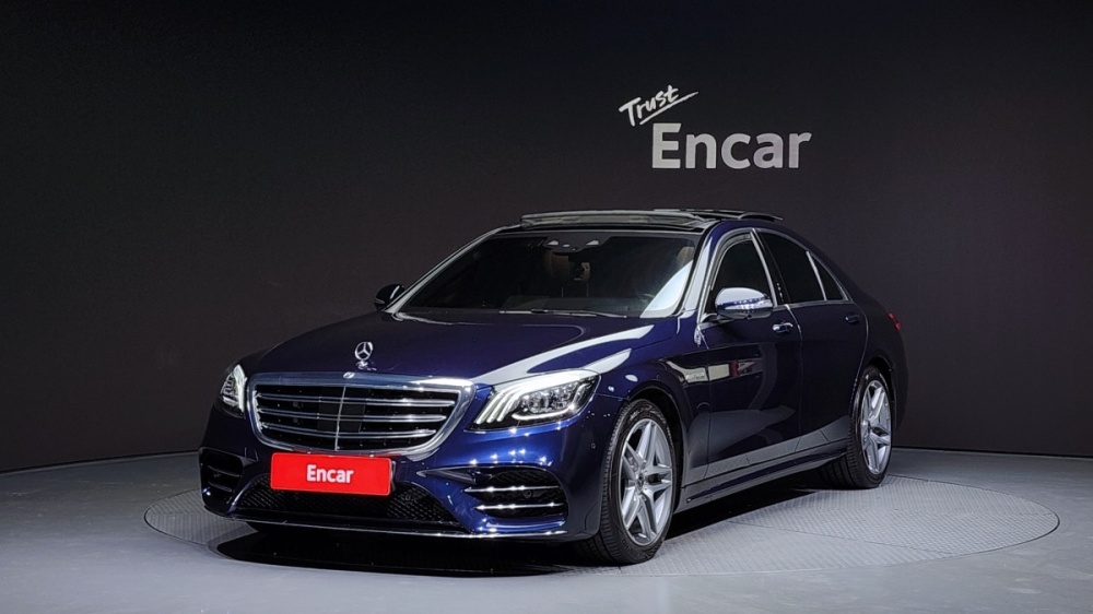 Mercedes-Benz S-Class W222