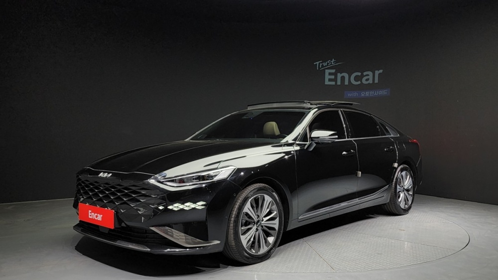 Kia K8 Hybrid