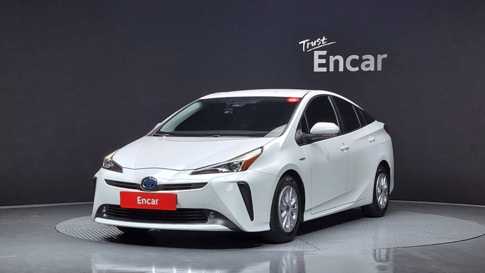 Toyota Prius 4th generation