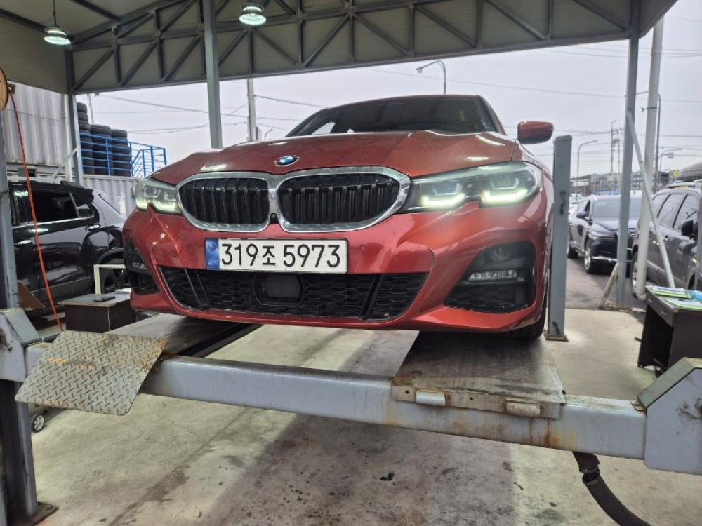 BMW 3 Series (G20)