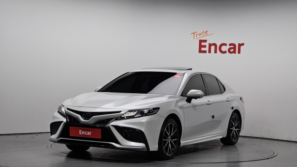 Toyota Camry (XV70)