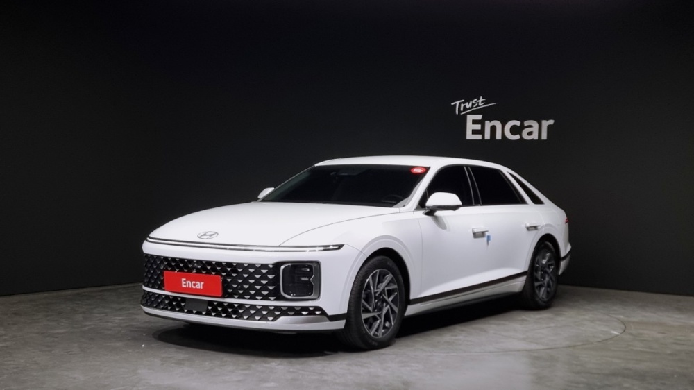 Hyundai Grandeur Hybrid (GN7)