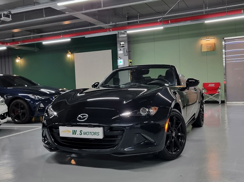 Mazda MX-5 MIATA