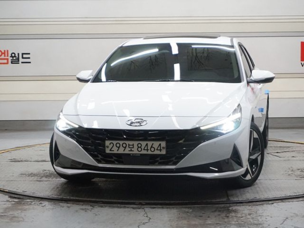 Hyundai The New Avante (CN7)