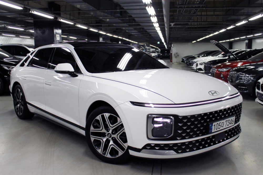 Hyundai Grandeur (GN7)