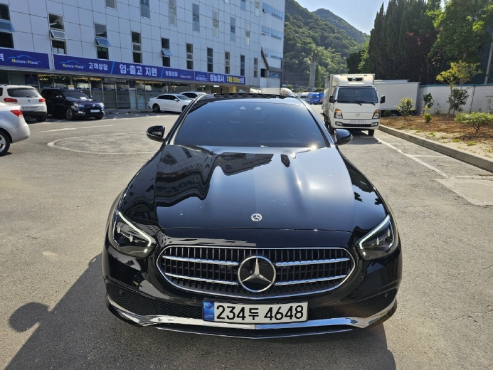 Mercedes-Benz E-Class W213