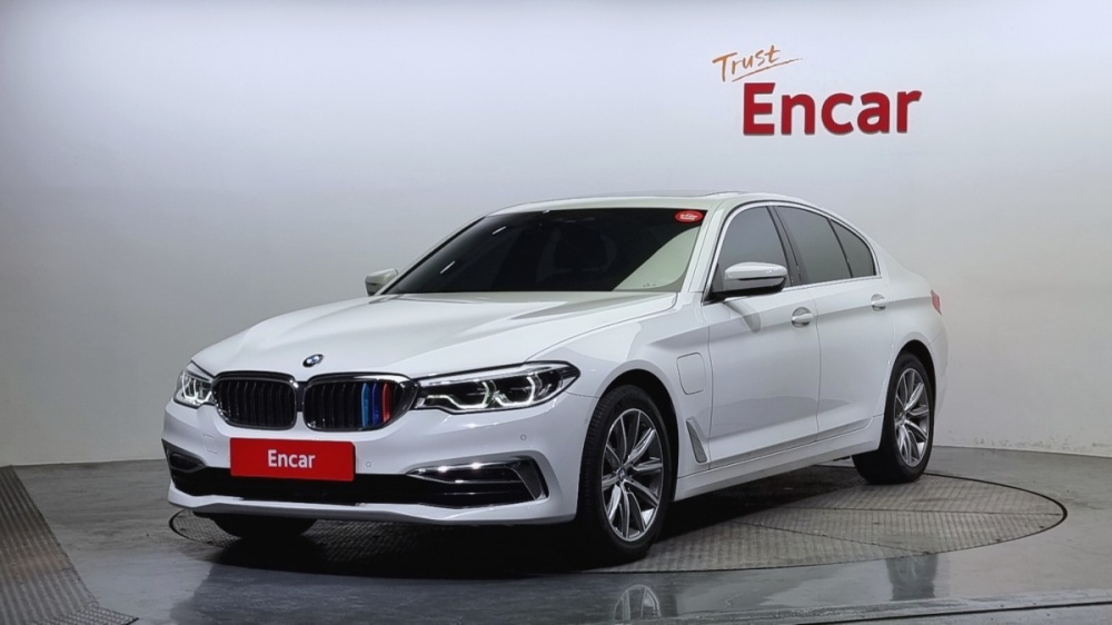 BMW 5 series (G30)
